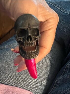 Gothic Vampire Skull Ring